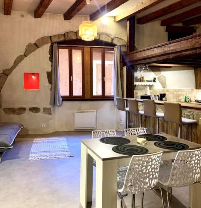 Apartmán L'Atypique, Bord Du Thiou Annecy Exteriér fotografie