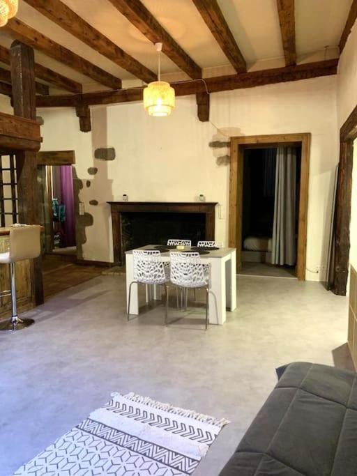 Apartmán L'Atypique, Bord Du Thiou Annecy Exteriér fotografie